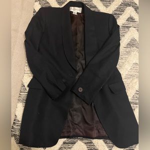 Nice Women’s Jones New York Blazer! Size 4